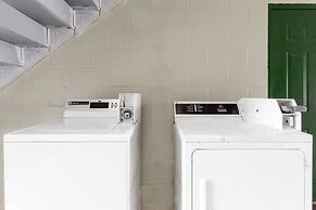 Days Inn by Wyndham Columbia NE Fort Jackson