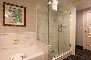 Lago Mar Beach Resort & Club