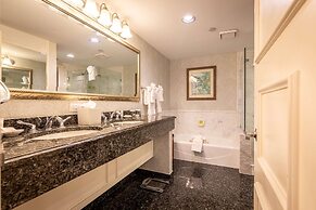 Lago Mar Beach Resort & Club