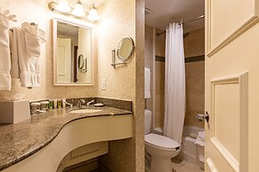 Lago Mar Beach Resort & Club