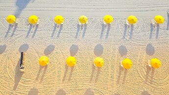 Lago Mar Beach Resort & Club