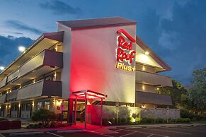 Red Roof Inn PLUS+ Secaucus - Meadowlands - NYC