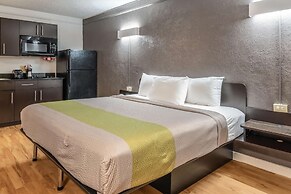 Studio 6 Fort Worth, TX - West Medical Center