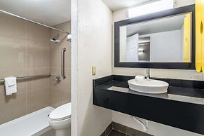 Studio 6 Fort Worth, TX - West Medical Center