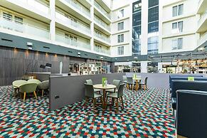 Holiday Inn Milton Keynes - Central by IHG