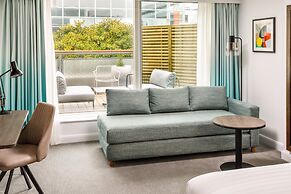 Holiday Inn Milton Keynes - Central by IHG