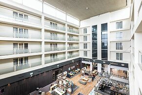 Holiday Inn Milton Keynes - Central by IHG