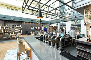 Holiday Inn Milton Keynes - Central by IHG