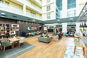 Holiday Inn Milton Keynes - Central by IHG