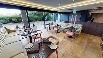 Holiday Inn Milton Keynes - Central by IHG