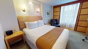 Holiday Inn Milton Keynes - Central by IHG