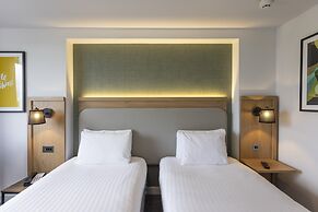 Holiday Inn Milton Keynes - Central by IHG