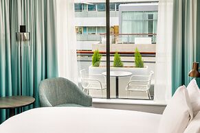 Holiday Inn Milton Keynes - Central by IHG
