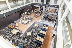 Holiday Inn Milton Keynes - Central by IHG