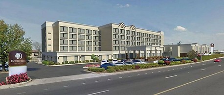 DoubleTree by Hilton Hotel Decatur Riverfront