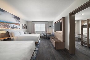 Starlite Yellowstone, Tapestry Collection by Hilton