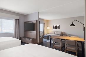 Starlite Yellowstone, Tapestry Collection by Hilton