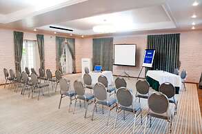 Island Inn All Inclusive Hotel