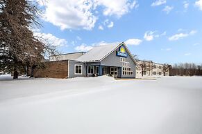 Days Inn by Wyndham International Falls