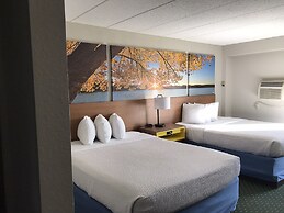 Days Inn by Wyndham International Falls