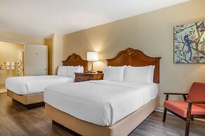 Best Western Plus Santee Inn