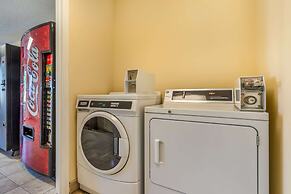 Best Western Plus Santee Inn