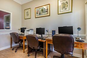 Best Western Plus Santee Inn