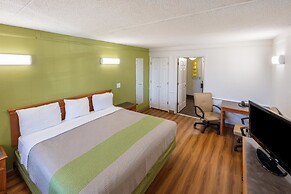 Motel 6 Knoxville, TN