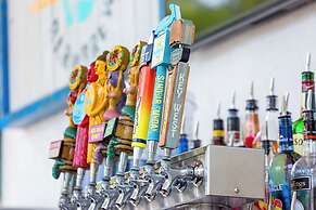 Fairfield Inn & Suites by Marriott Key West at the Keys Collection