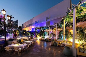 Sheraton Grand Doha Resort & Convention Hotel