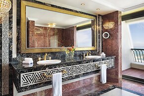 Sheraton Grand Doha Resort & Convention Hotel