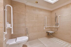 Sheraton Grand Doha Resort & Convention Hotel