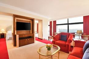 Sheraton Grand Doha Resort & Convention Hotel