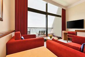 Sheraton Grand Doha Resort & Convention Hotel