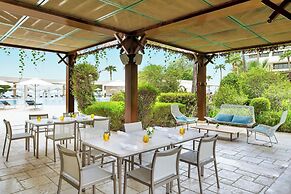 Sheraton Grand Doha Resort & Convention Hotel