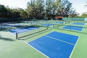 Fort Lauderdale Marriott Harbor Beach Resort & Spa