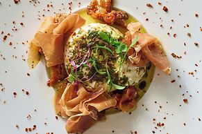 Fort Lauderdale Marriott Harbor Beach Resort & Spa