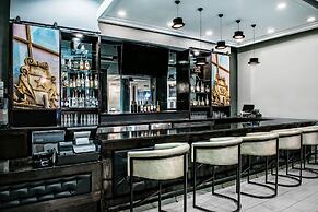 Hotel Indigo Dallas Downtown by IHG