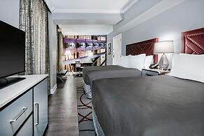 Hotel Indigo Dallas Downtown by IHG