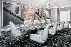 Hotel Indigo Dallas Downtown by IHG