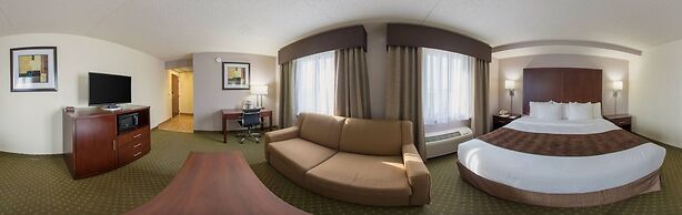 Quality Inn & Suites Clackamas – Portland