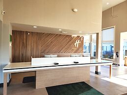 Holiday Inn Ontario by IHG