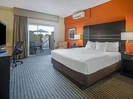 La Quinta Inn & Suites by Wyndham Tucson - Reid Park