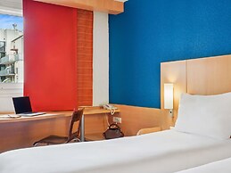 ibis Paris Porte d'Orléans