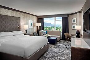 Sheraton Vancouver Guildford Hotel