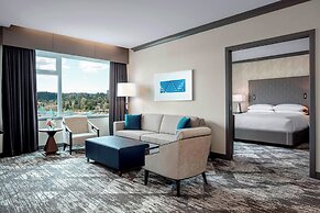 Sheraton Vancouver Guildford Hotel