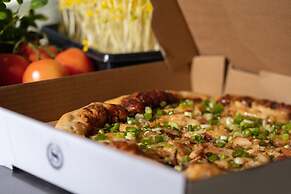 Sheraton Vancouver Guildford Hotel