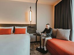 Novotel Lens Noyelles