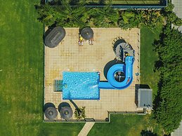 Golden Bay Beach Hotel