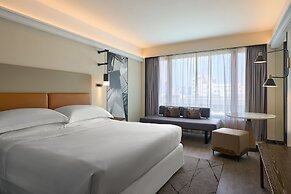 Sheraton Hong Kong Hotel & Towers